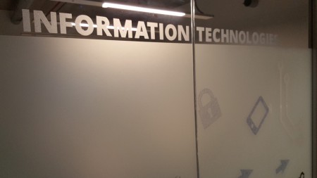 ofis cam kaplaması cam filmi cam deseni