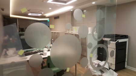 ofis cam kaplaması cam filmi cam deseni